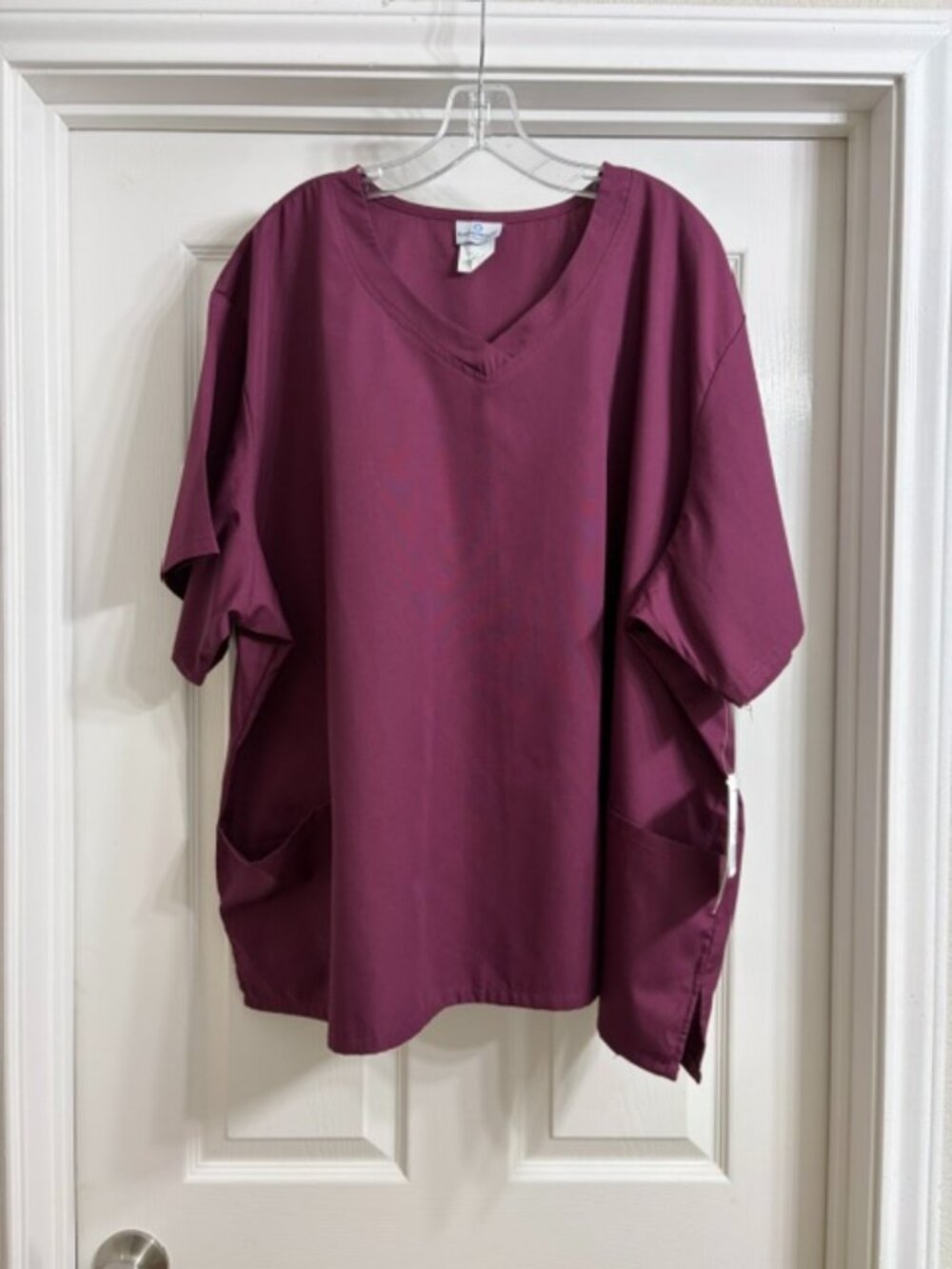 Fundamentals by White Swan Women's Burgundy Color Scrub Top, Size 5X (NWT)